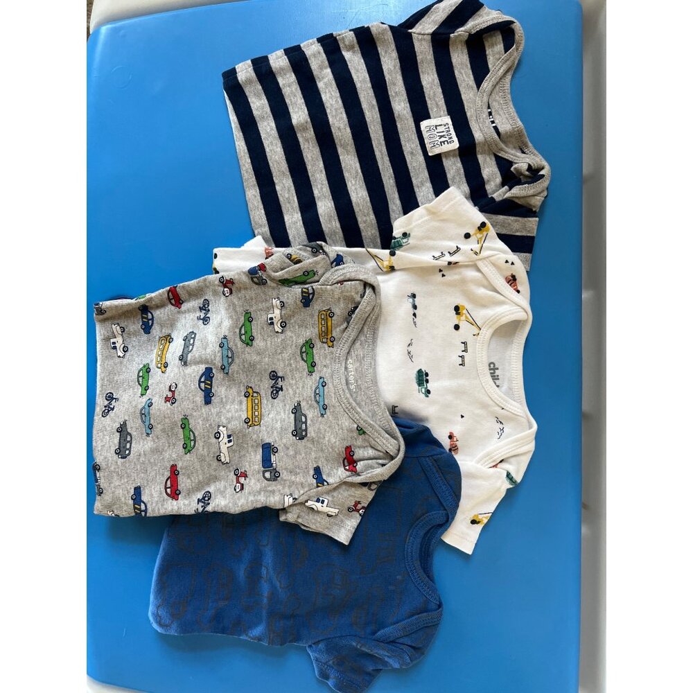 Carters Bodysuits Set of 4 Boys Size 3-6 Months